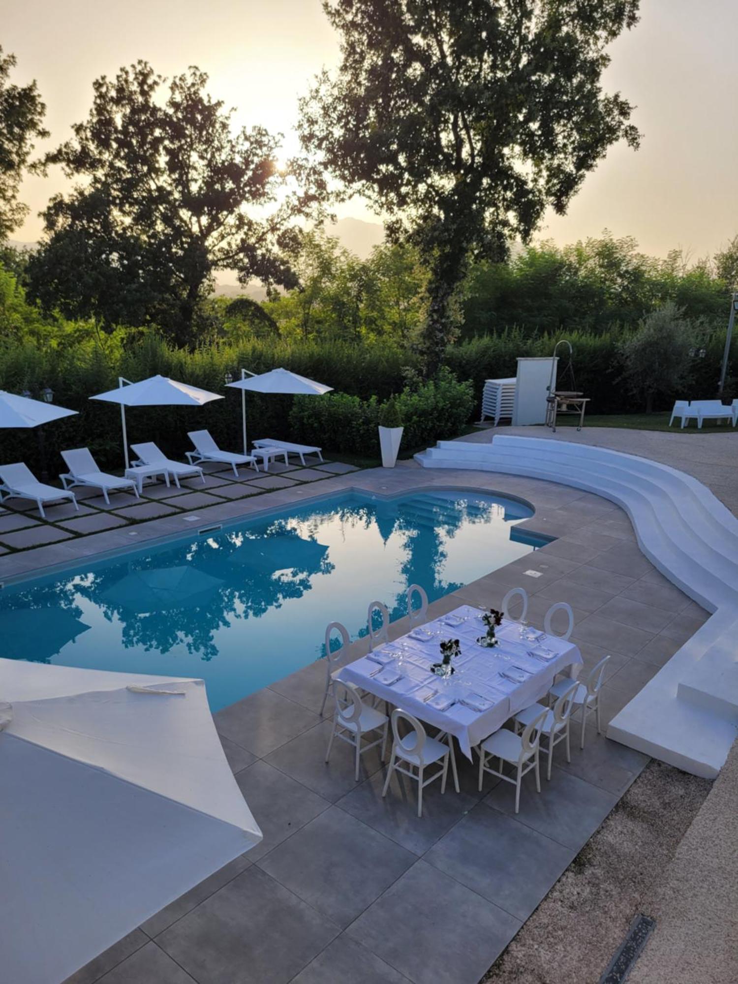 Tenuta Santo Stefano Azienda Agrituristica Santo Stefano del Sole Bagian luar foto